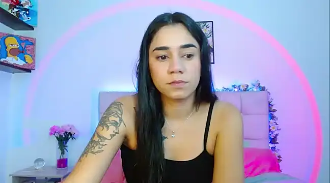 Snapshot of Layla_Rachel chatting on 3, 3, 2025 Layla Rachel online show from 3, 3, 2025
