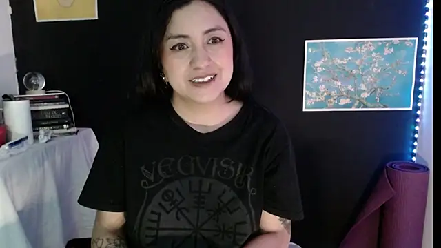 Snapshot of AbsentaVert chatting on 11, 5, 2026 AbsentaVert online show from 11, 5, 2026