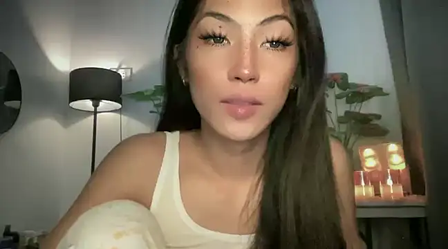 Bella Gordon online show from 3, 2, 2025