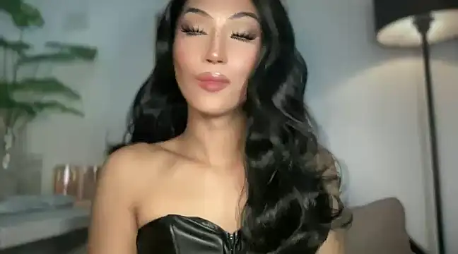 Bella Gordon online show from 15, 2, 2025