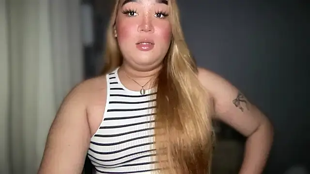 MissCataleyaxxx online show from 3, 11, 2025