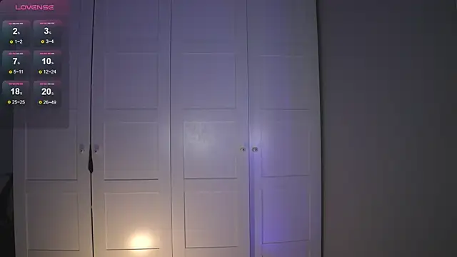 -JuicyMolly- online show from 8, 11, 2025