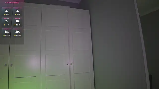 -JuicyMolly- online show from 27, 10, 2025