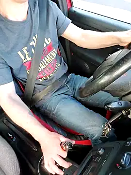 Xcoquinx online show from 11, 4, 2026