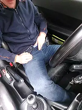 Xcoquinx online show from 12, 2, 2026