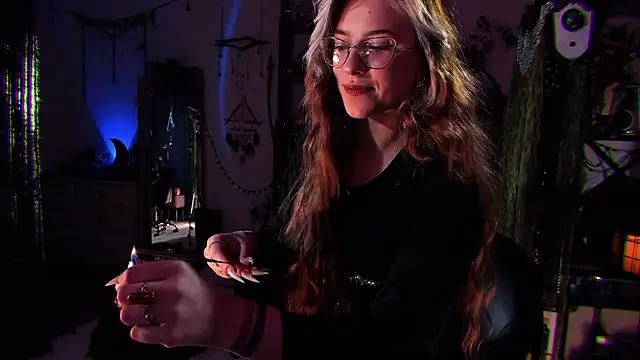 Scarlett Wanner online show from 4, 10, 2025