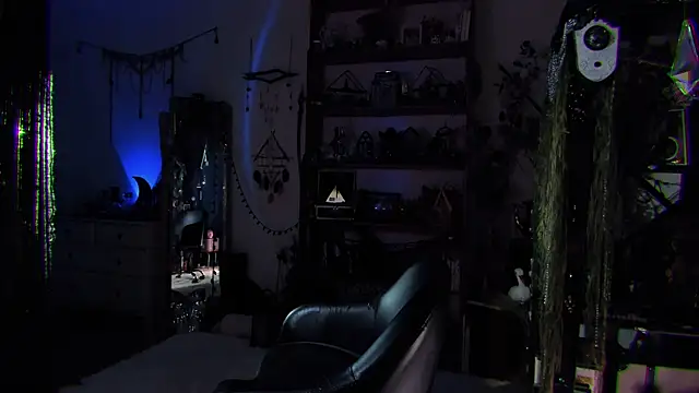 Scarlett Wanner online show from 2, 10, 2025