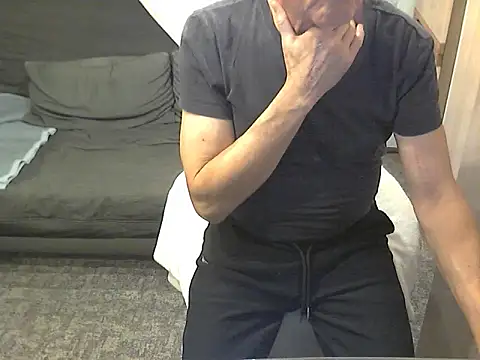 Snapshot of kiam471 chatting on 18, 11, 2025 kiam471 online show from 18, 11, 2025