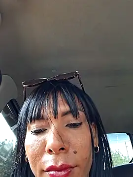 Doll Loren online show from 13, 3, 2025