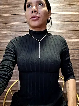 Doll Loren online show from 8, 9, 2025