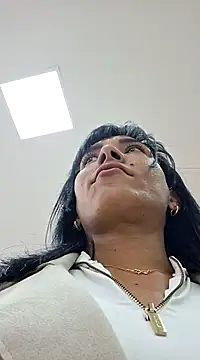 Doll Loren online show from 7, 3, 2025