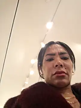 Doll Loren online show from 12, 2, 2026