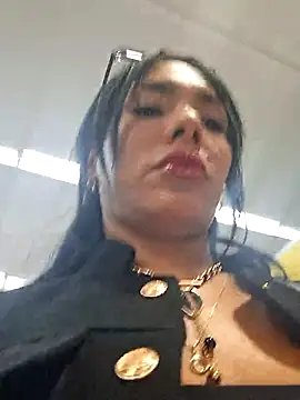 Doll Loren online show from 18, 1, 2026