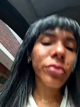 Doll Loren online show from 7, 3, 2025