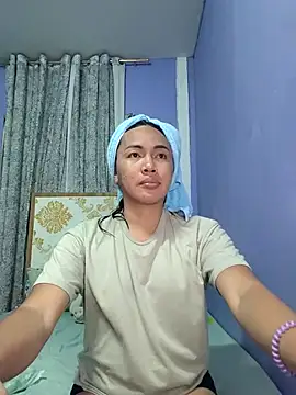 Snapshot of lady_kim_boner chatting on 17, 5, 2026 lady kim boner online show from 17, 5, 2026