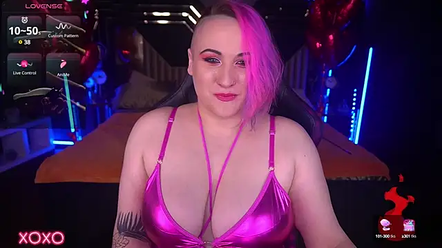 MiaVixenn online show from 13, 2, 2025