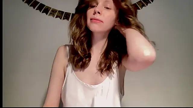 Nikki Mimimi online show from 6, 2, 2025