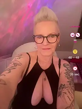 German Milf online show from 20, 5, 2026