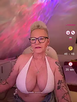 German Milf online show from 25, 5, 2026