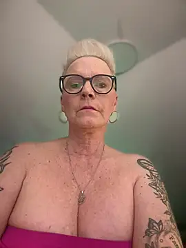 German Milf online show from 11, 3, 2026