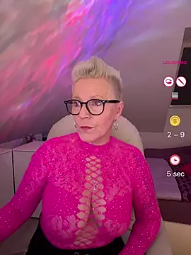 German Milf online show from 19, 5, 2026