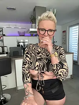 German Milf online show from 20, 3, 2025