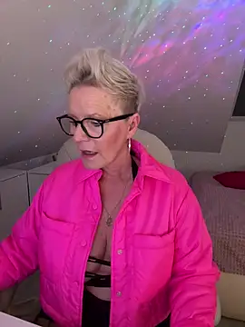 German Milf online show from 15, 4, 2026