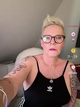 German Milf online show from 26, 5, 2026