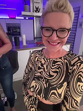 German Milf online show from 20, 3, 2025