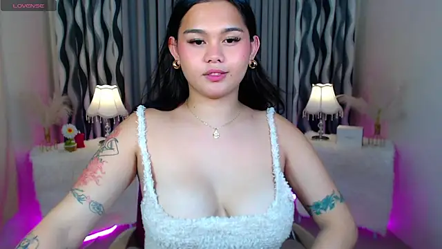 Ella Fantasiax online show from 28, 9, 2025