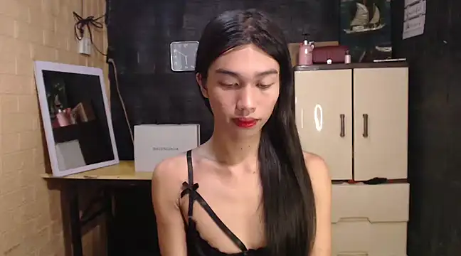 ToKeNa online show from 2, 2, 2025