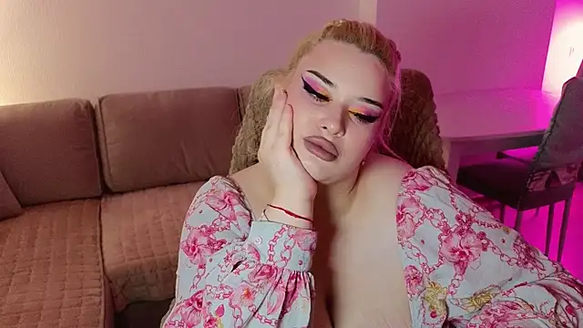 Snapshot of EllsaJean_ chatting on 11, 6, 2026 EllsaJean online show from 11, 6, 2026