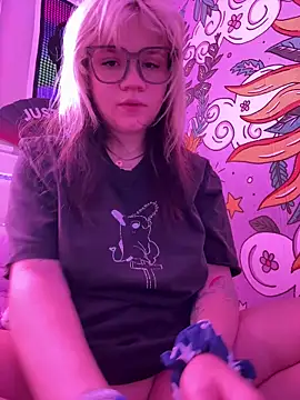 Cutiepiespanks online show from 27, 5, 2026