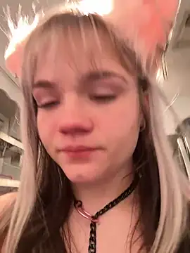 Cutiepiespanks online show from 30, 11, 2025