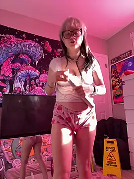 Cutiepiespanks online show from 22, 3, 2026