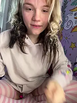 Cutiepiespanks online show from 11, 2, 2026