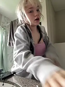 Cutiepiespanks online show from 2, 4, 2026