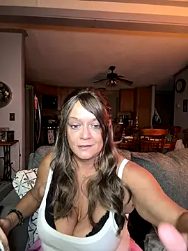Snapshot of cowgirlc chatting on 28, 9, 2025 cowgirlc online show from 28, 9, 2025