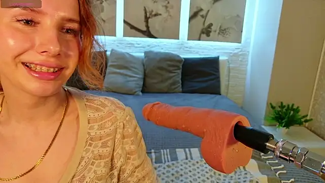 Betty June online show from 9, 7, 2026