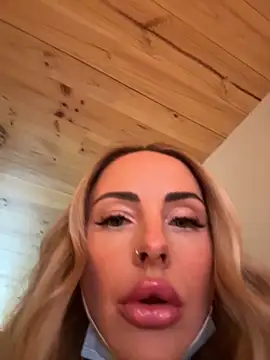 EmaSalis online show from 7, 11, 2025