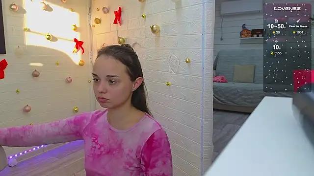 Misss Vikk online show from 25, 3, 2026