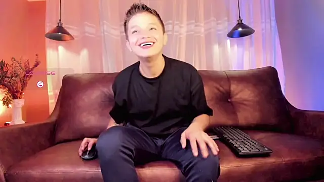 Snapshot of Tim_wolf chatting on 15, 10, 2025 Tim wolf online show from 15, 10, 2025