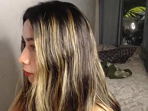 Snapshot of Urbabygirl_jenny chatting on 16, 7, 2026 Urbabygirl jenny online show from 16, 7, 2026