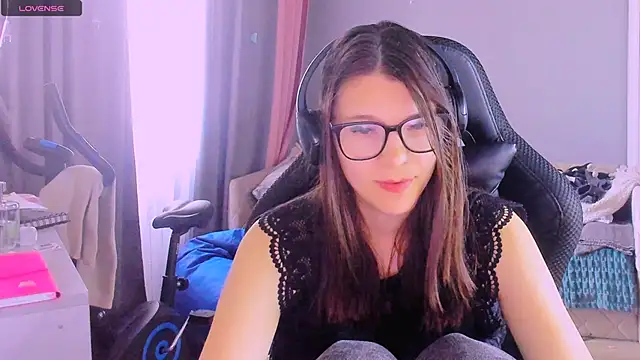 Snapshot of MollyLollipop chatting on 30, 4, 2026 MollyLollipop online show from 30, 4, 2026