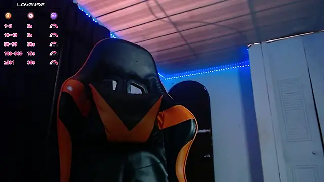 Snapshot of Adam_Hudsond chatting on 14, 11, 2025 Adam Hudsond online show from 14, 11, 2025