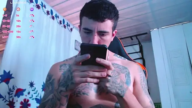 Adam Hudsond online show from 9, 3, 2026