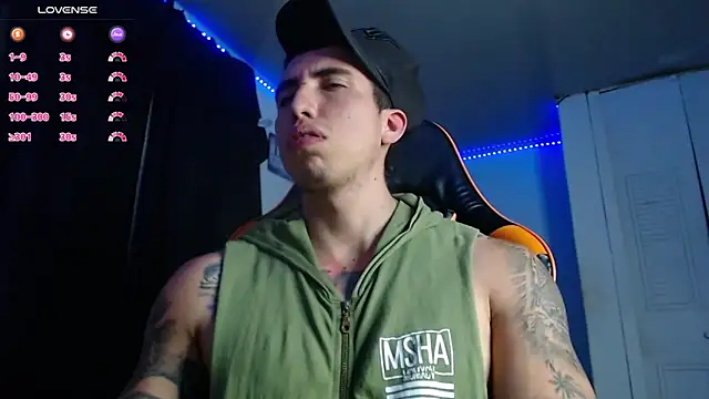 Snapshot of Adam_Hudsond chatting on 14, 11, 2025 Adam Hudsond online show from 14, 11, 2025