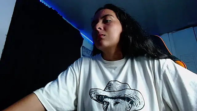 Adam Hudsond online show from 8, 4, 2026