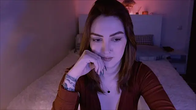 LilyFarey online show from 11, 1, 2025