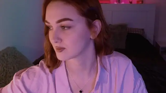 LilyFarey online show from 26, 12, 2024